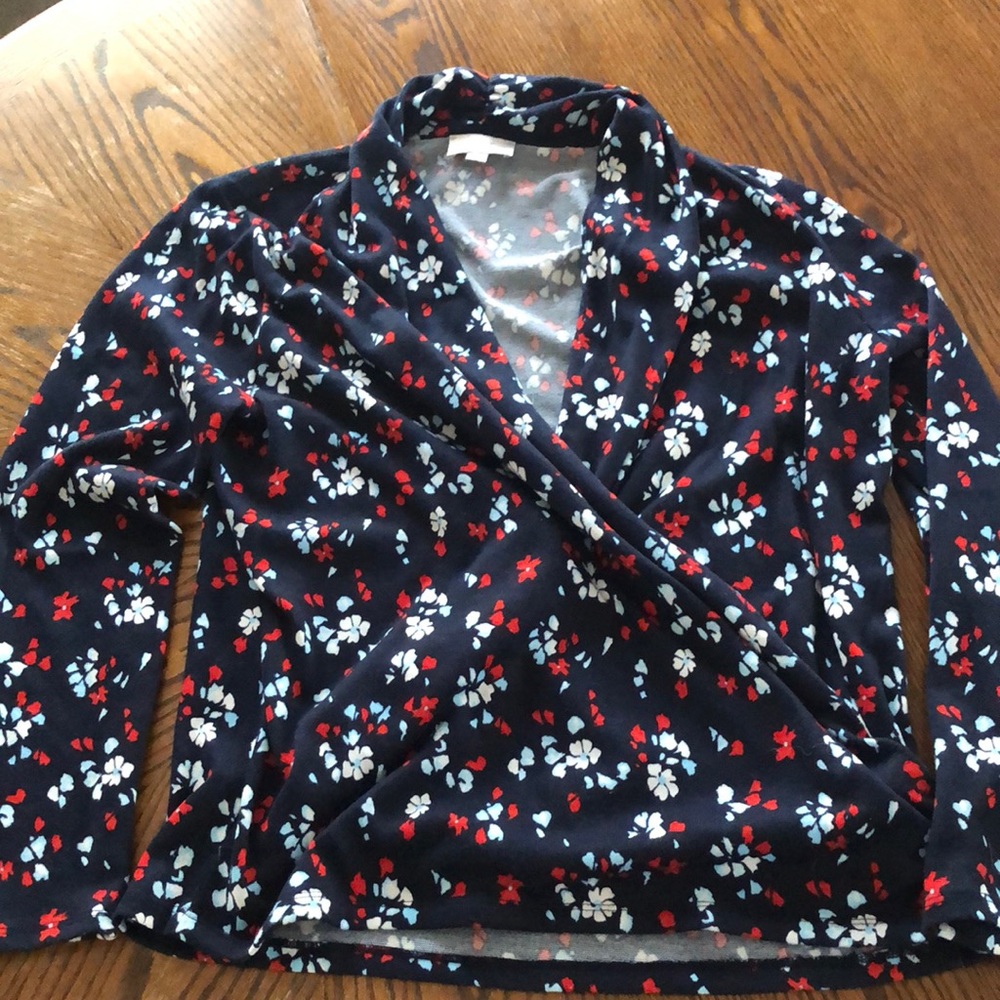 Loft outlet size large cross front top
